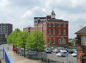 The hotel in 2009, following its restoration The Molineux Hotel, Wolverhampton - geograph.org.uk - 1284342.jpg