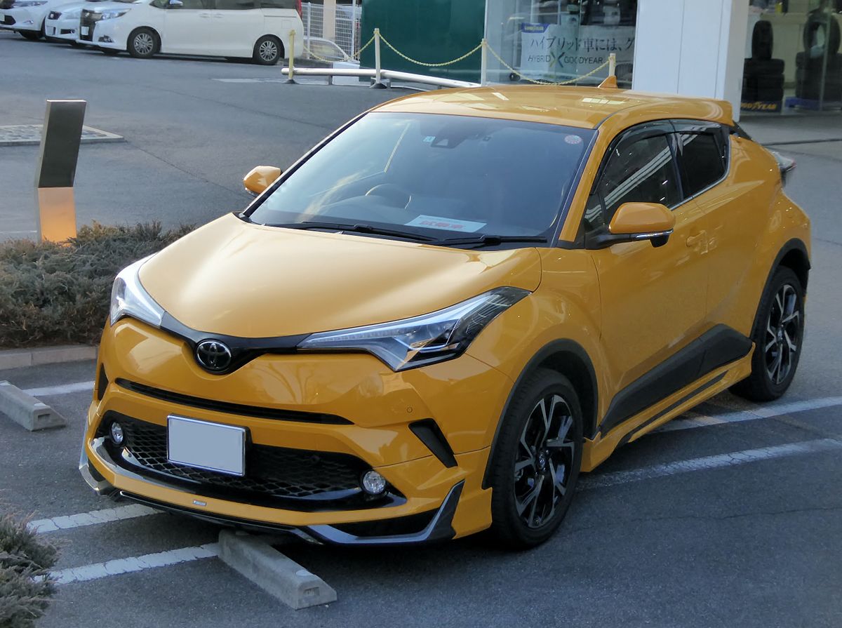 File:The frontview of Toyota C-HR G-T (DBA-NGX50-AHXEX) with TRD parts.jpg  - Wikimedia Commons