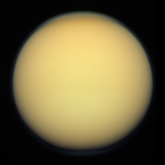 https://upload.wikimedia.org/wikipedia/commons/thumb/f/fe/Titan_in_true_color_by_Kevin_M._Gill.jpg/640px-Titan_in_true_color_by_Kevin_M._Gill.jpg