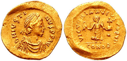 A coin showing the bust of Justin I.