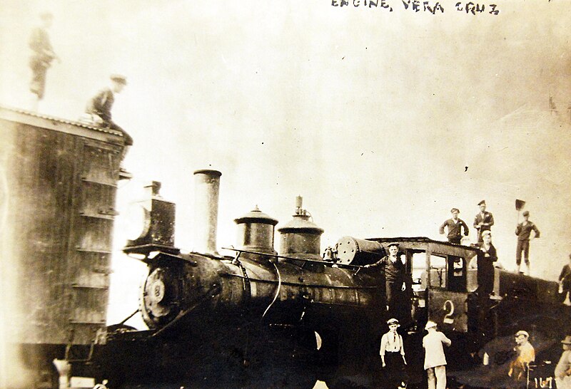 File:U.S. Navy sailors “Jackies” on a train, Veracruz Intervention, April 1914 (27012723230).jpg