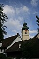 Deutsch: Alte Mühle und alte Kirche