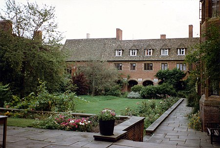 Westcott House quad, Cambridge