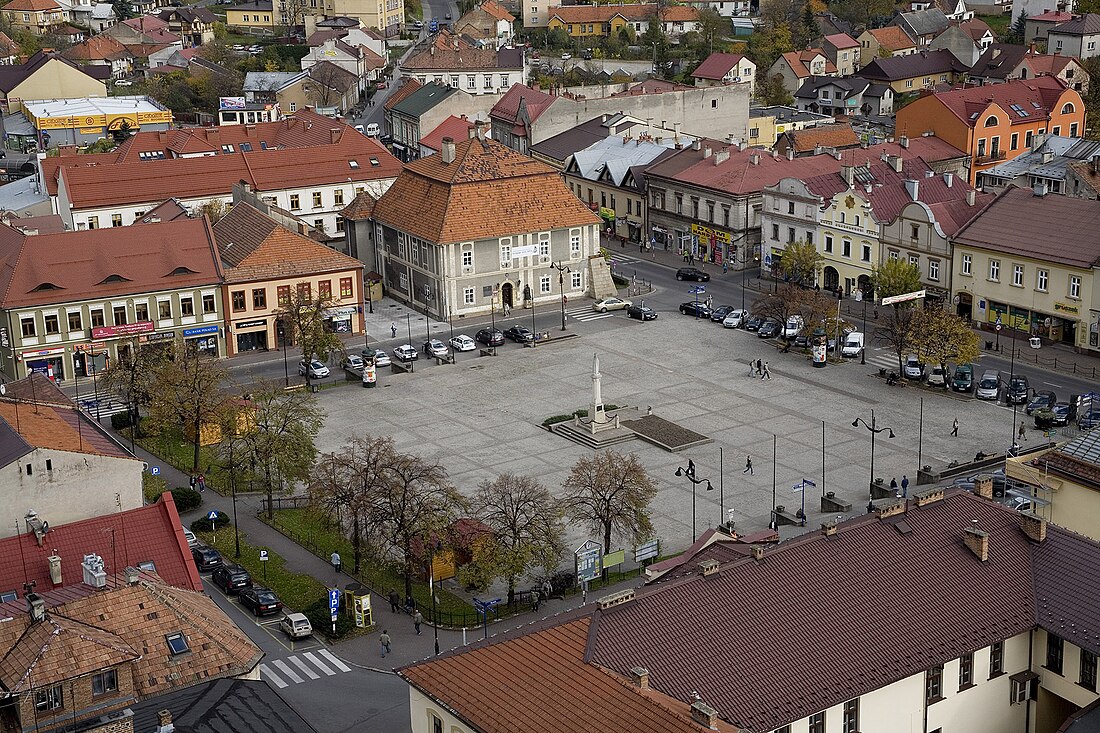 File:Widok układu urbanistycznego Bochni z wieży kościoła farnego.jpg