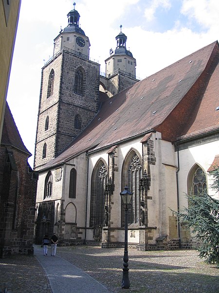 Tập_tin:Wittenberg_Stadtkirche.JPG