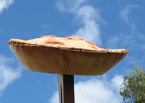 The Big Pie sign, 2008