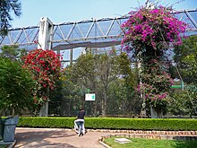 Zoológico Los Coyotes -Mexico -die Voliere-9Nov2008.jpg