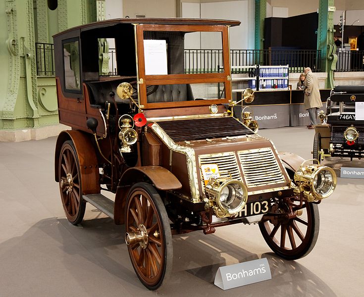 File:110 ans de l'automobile au Grand Palais - Arrol-Johnston 3 cylindres 20 CV limousine à toit démontable - 1904 - 002.jpg