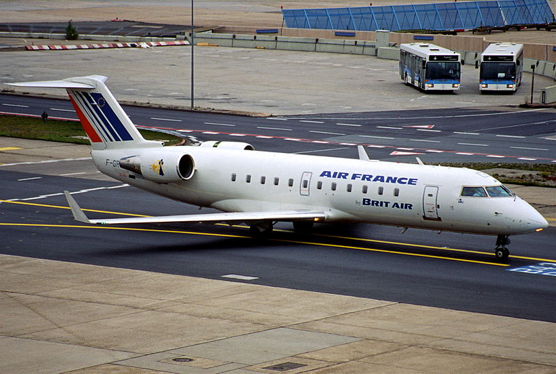 File:113ax - Brit Air Canadair RJ100ER, F-GRJP@FRA,20.10.2000 - Flickr - Aero Icarus.jpg