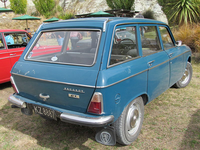 File:1977 Peugeot 304 GL Estate (9041228096).jpg