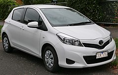 2013 Toyota Yaris (NCP130R) YR 5-door hatchback (2016-01-04) 01.jpg