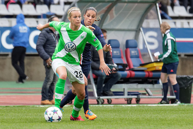 File:20150426 PSG vs Wolfsburg 170.jpg