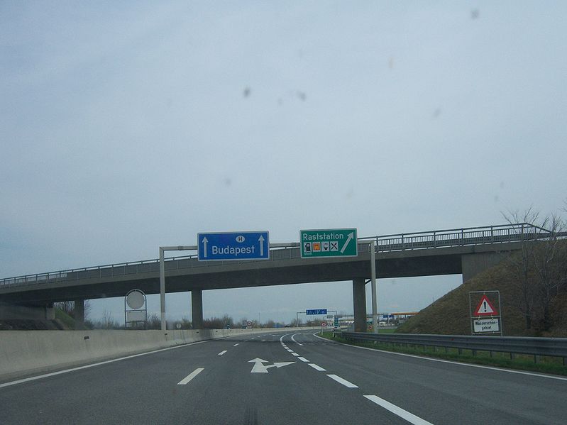 File:A4 Nickelsdorf 3.JPG