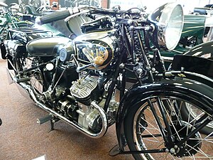 AJS S3 V-образный твин 1933.JPG