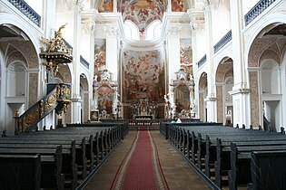 Interior Gereja Santo Yosef