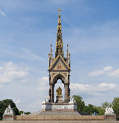 How to get to Albert Memorial with public transport- About the place