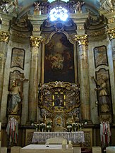 Altarul baroc al bisericii