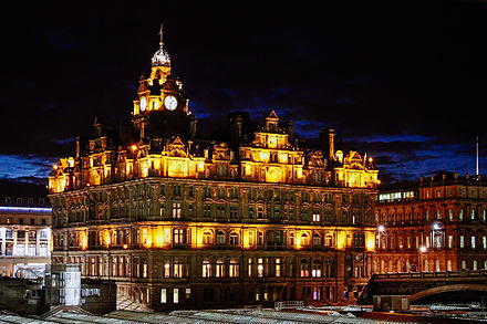 The Balmoral Hotel - the clock is a couple of minutes fast to help travellers catch their trains