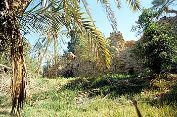 Roman triumphal arch, Qasr el-Bawiti