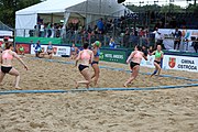 Deutsch: Beachhandball Europameisterschaften 2019 (Beach handball Euro); Tag 5: 6. Juli 2019 – Frauen, Platzierungsspiel für die Ränge 17–20, Nordmazedonien-Slowenien 0:2 (10:13, 9:15) English: Beach handball Euro; Day 5: 6 July 2019 – Placement Match/Cross Match for rank 17–20 Women – North Macedonia-Slovenia 0:2 (10:13, 9:15)