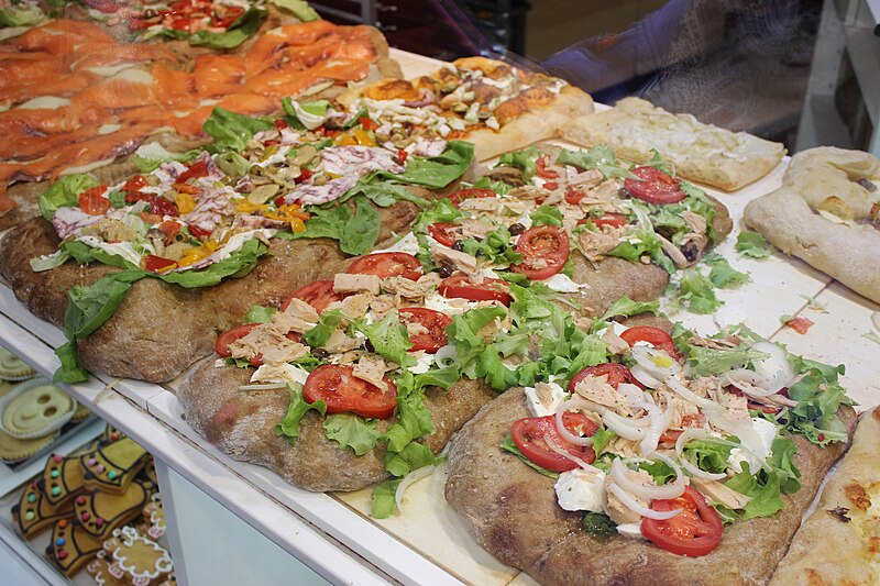 File:Bergamo focaccia 1.jpg