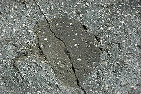 Black porphyritic dacite (upper Holocene, 14 May 1915; Devastated Area, Lassen Volcano National Park, California, USA) 24 (37575924341).jpg