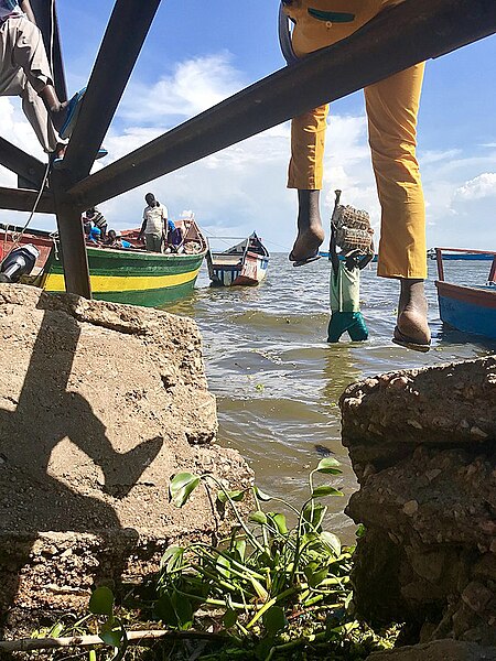 File:Boat cargo.jpg