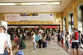 Bologna Centrale train station lobby (6246048804).jpg