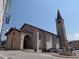 Brentonico, église des Saints Pierre et Paul 01.jpg