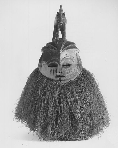 File:Brooklyn Museum 85.143 Hemba Mask (2).jpg