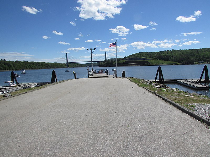 File:Bucksport public dock.jpg