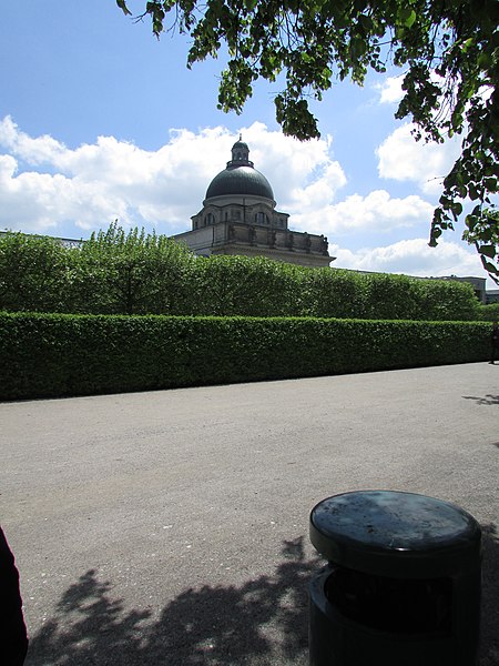 File:Chancellery 19-05-20 658.jpg