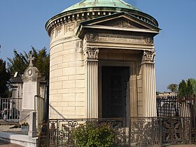 Monument néo-classique.