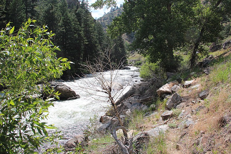 File:Clear Creek - panoramio (2).jpg