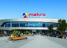 Makro City Compass fasad.jpg