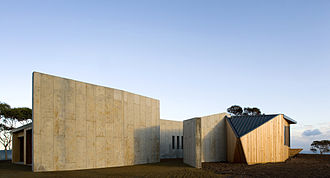 Contour House, Bellarine Peninsula Contour House.jpg