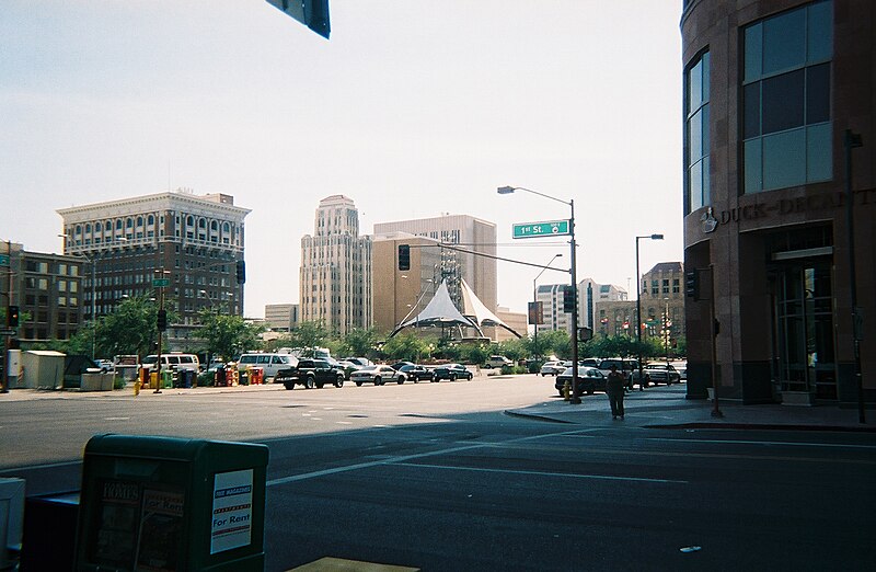 File:Downtown Phoenix.jpg