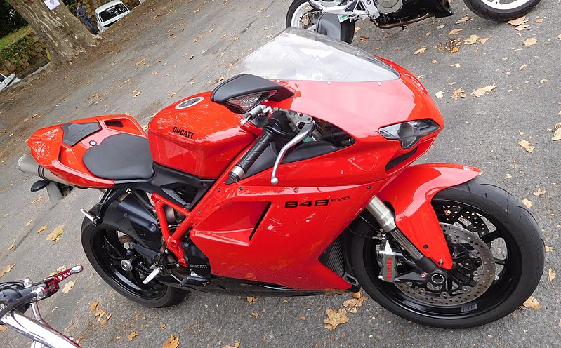 File:Ducati 848 EVO, red.jpg