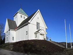 Eidsfoss kirke W.jpg