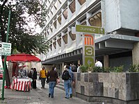 Juárez metro station