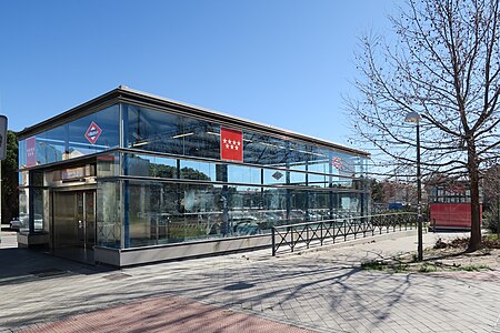 Estación de Manoteras