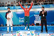 Deutsch: Fechten bei den Olympischen Jugend-Sommerspielen 2018: Tag 1, 7. Oktober 2018, Jungen, Säbel, Siegerehrung - Gold: Krisztián Rabb (HUN), Silber: Hyun Jun (KOR), Bronze: Mazen Elaraby (EGY); Medaillen überreicht durch IOC-Mitglied Britta Heidemann, Maskottchen überreicht durch FIE-Generalsekretär Emmanuel Katsiadakis English: Fencing at the 2018 Summer Youth Olympics at 7 October 2018 – Boys' sabre Medal ceremony – Gold: Krisztián Rabb (HUN), Silver: Hyun Jun (KOR), Bronze: Mazen Elaraby (EGY); Medal presenter: IOC member Britta Heidemann, Mascot presenter: FIE Secretary General Emmanuel Katsiadakis