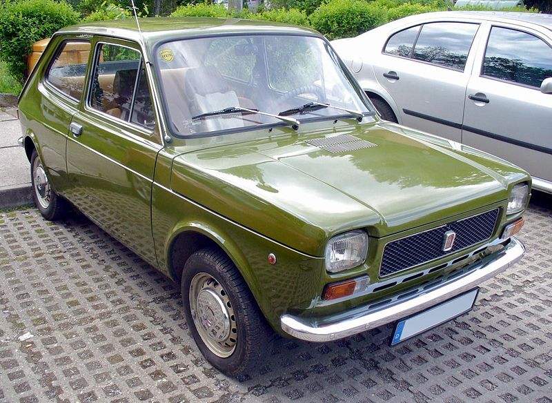 File:Fiat 127 green.jpg