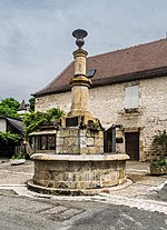 Fountaine aux dauphins