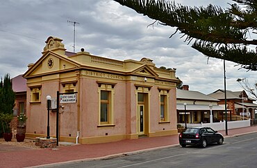 Franklin Harbour District Council office, 2017 (01).jpg