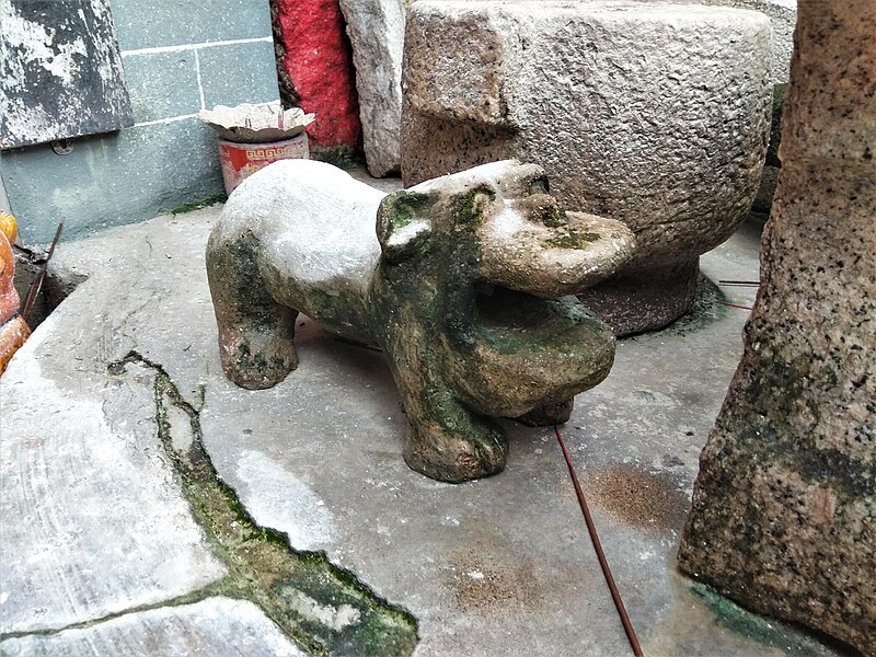 File:Fuk Tak shrine at Tam Kung Temple (Happy Valley) 06.jpg