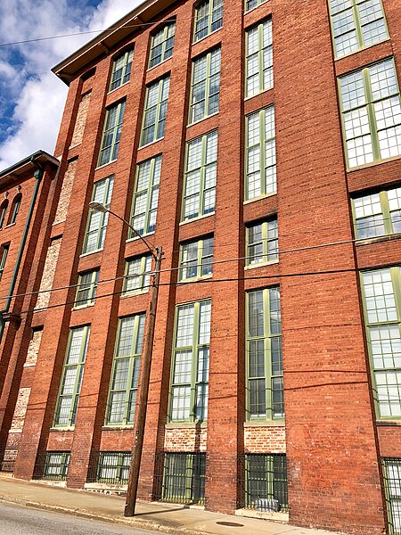 File:Fulton Bag and Cotton Mill Complex, Cabbagetown, Atlanta, GA - 46743139364.jpg