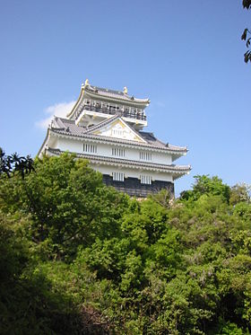 Château de Gifu makalesinin açıklayıcı görüntüsü