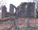 Glengarnock Castle Ayrshire - vchod.jpg