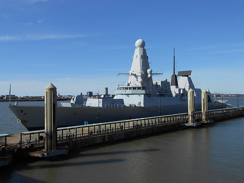 File:HMS Dragon (D35) at Liverpool Cruise Terminal.JPG